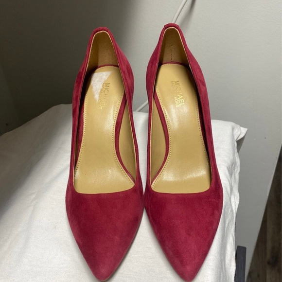 Michael Kors Red Suede Heels with Gold Accents - Picture 6 of 8